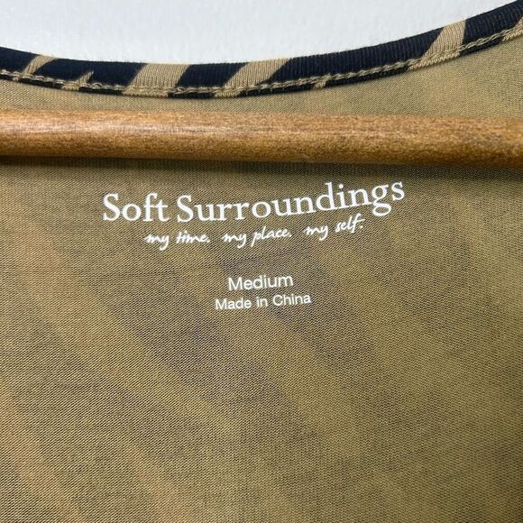 Soft Surroundings Faux Wrap Maxi Dress Animal Print Short Sleeve Stretch Size M - Picture 5 of 10